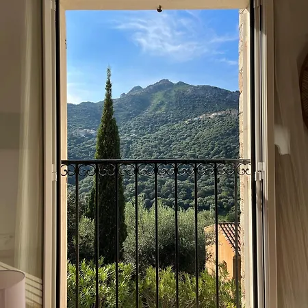 Superbe Vue Avec Piscine *