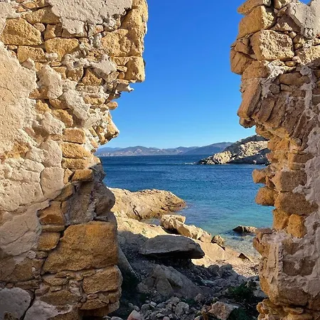 Superbe Vue Avec Piscine *