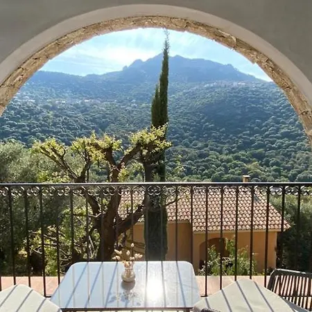 别墅 Superbe Vue Avec Piscine *